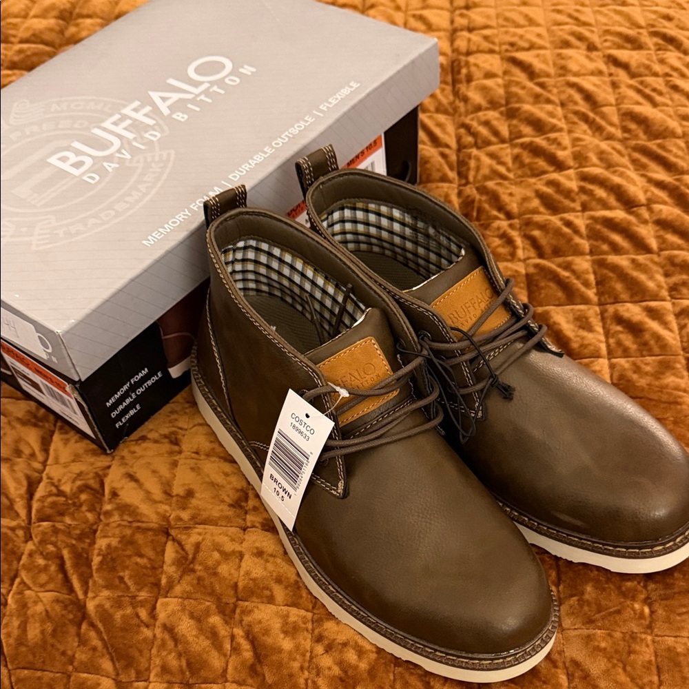Buffalo David Bitton Chukka Boots